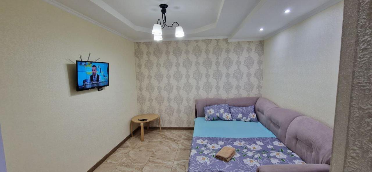 Tecuci Apartment In The Center 키시나우 외부 사진